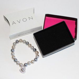 Avon Sweet Pearlesque Bracelet